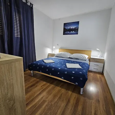 Modern Nikola In A Quiet Area *