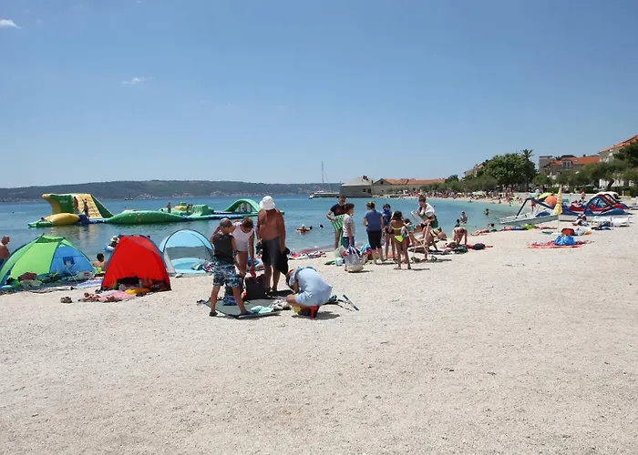 Modern Nikola In A Quiet Area *